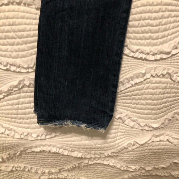 🦋 90s DISTRESSED LOW RISE JEANS 🦋 - Picture 4 of 6